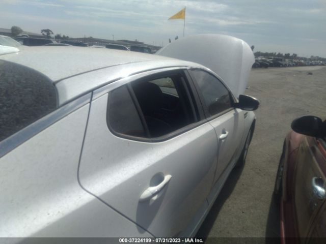 KNAGM4A74F5663893 KIA Optima Lx