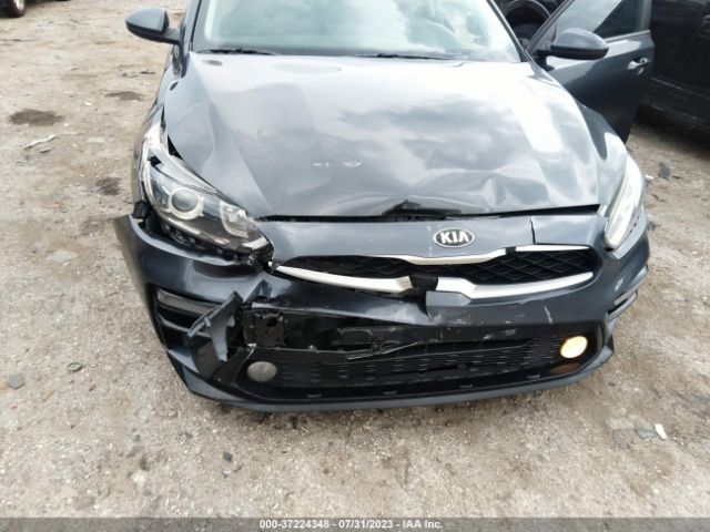3KPF24ADXME267110 KIA Forte Lxs