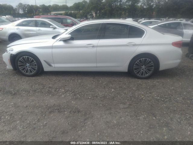 WBAJA7C52KG910872 BMW 5 Series 530i Xdrive