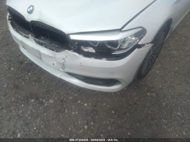 WBAJA7C52KG910872 BMW 5 Series 530i Xdrive