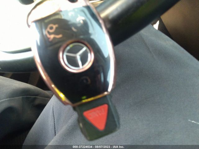 55SWF4KB3FU085309 Mercedes-Benz C-class C 300