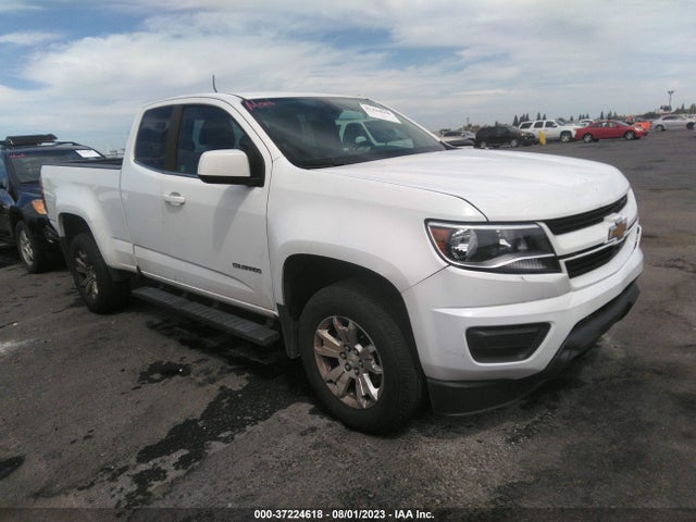 2015 1GCHSBE35F1167209 main image