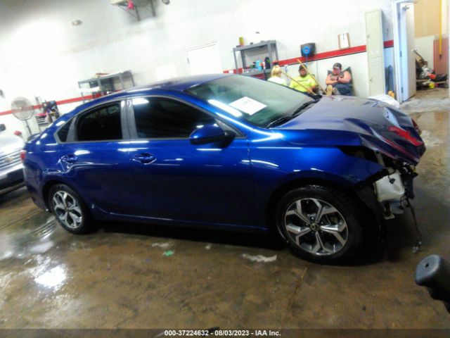 3KPF24AD3KE063214 KIA Forte Lxs