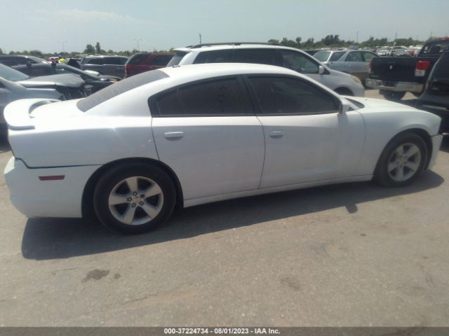 2C3CDXHG3EH339533 Dodge Charger Sxt