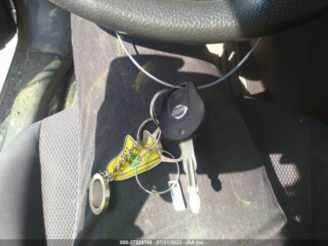 3N1AB7AP4HY239588 Nissan SENTRA S