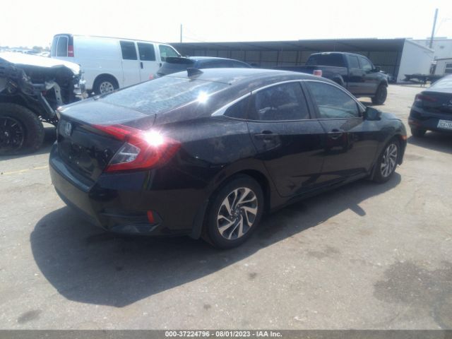 19XFC2F72JE042650 Honda Civic Sedan Ex