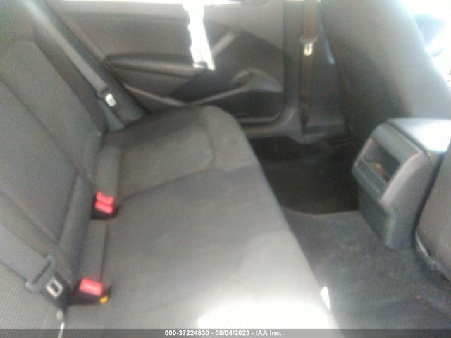 1VWAT7A3XGC034580 Volkswagen Passat 1.8t S