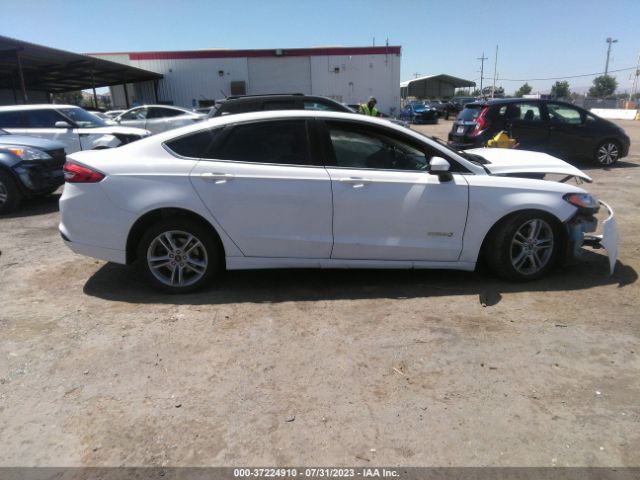 3FA6P0LU4JR242074 Ford Fusion Hybrid Se