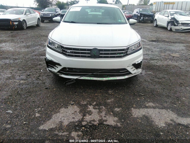1VWDT7A39HC077600 Volkswagen Passat R-line W/comfort Pkg