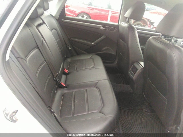 1VWDT7A39HC077600 Volkswagen Passat R-line W/comfort Pkg