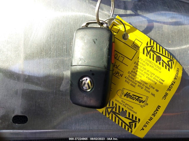 WVGBV7AX7HK000815 Volkswagen TIGUAN