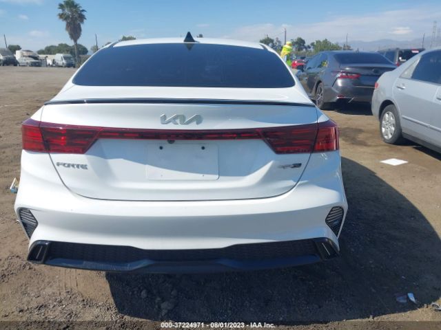 3KPF54AD4NE509835 KIA Forte Gt-line