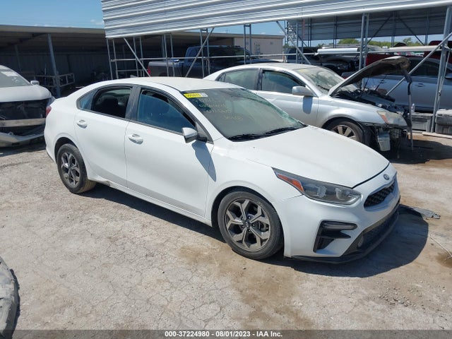 2019 KIA FORTE LXS VIN: 3KPF24AD1KE072560