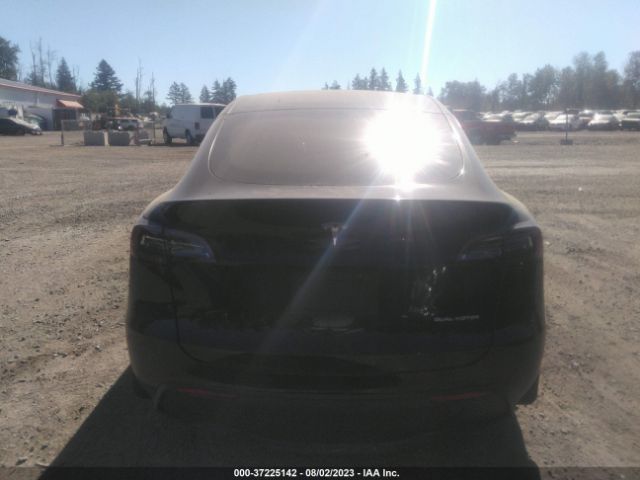 7SAYGAEE1NF322912 Tesla Model Y Long Range