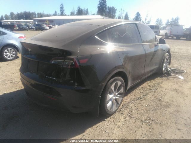 7SAYGAEE1NF322912 Tesla Model Y Long Range