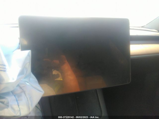 7SAYGAEE1NF322912 Tesla Model Y Long Range