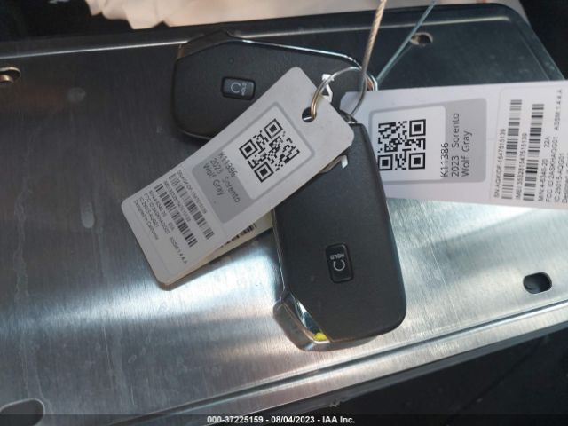 5XYRKDLF1PG200964 KIA SORENTO SX