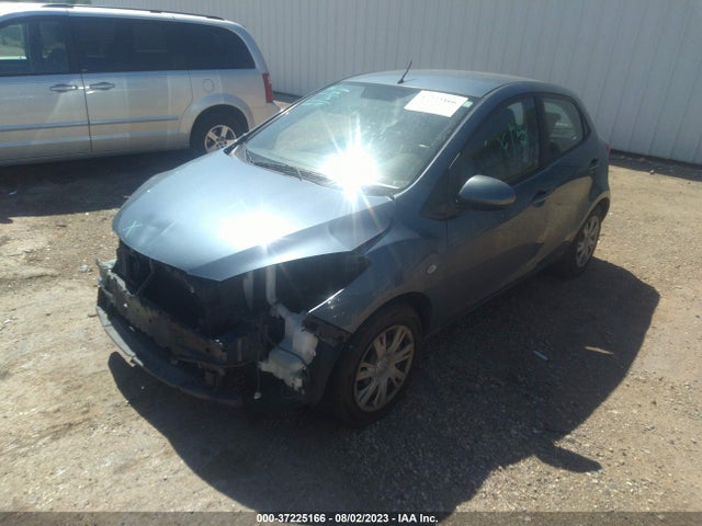 Mazda Mazda2 Sport 2014 JM1DE1KZ4E0187724 Image 2