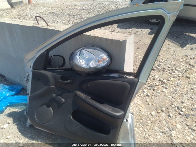 2003 DODGE NEON SE VIN: 1B3ES26C83D194109
