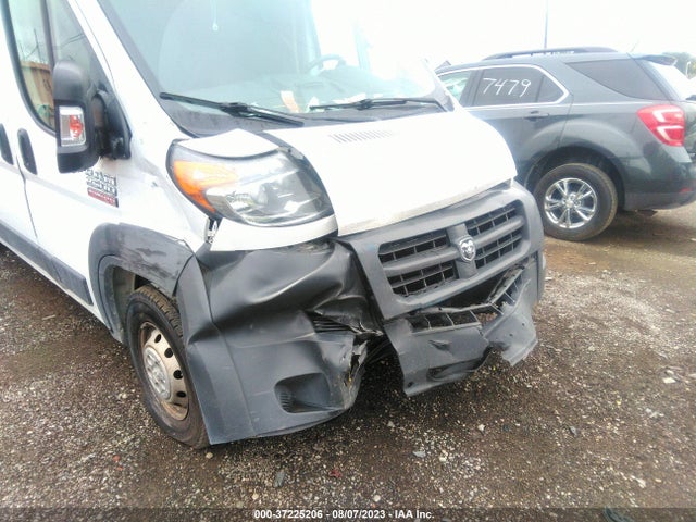 3C6TRVDG3JE114534 RAM Promaster Cargo Van