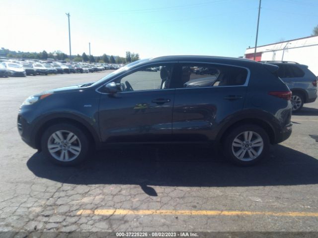 KNDPMCACXH7100087 KIA Sportage Lx