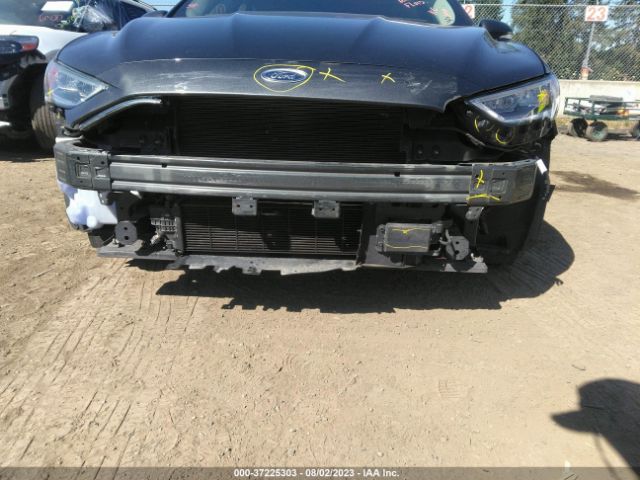 3FA6P0CD5KR109566 Ford FUSION SEL
