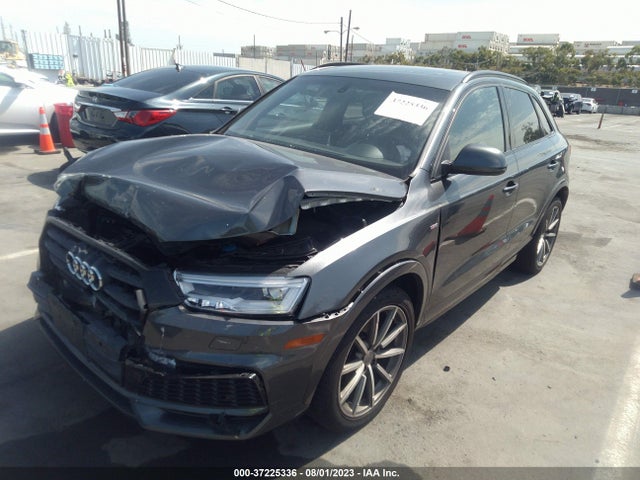 WA1JCCFS9JR009972 Audi Q3 Premium Plus