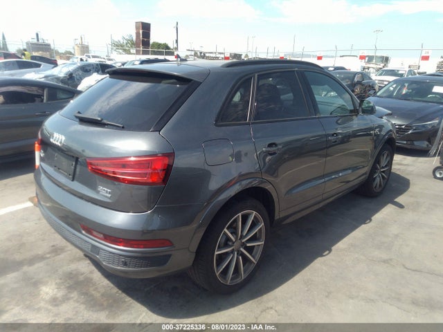 WA1JCCFS9JR009972 Audi Q3 Premium Plus