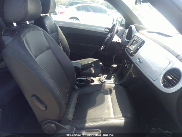 3VW517AT9HM811502 Volkswagen Beetle Convertible 1.8t S/1.8t Se