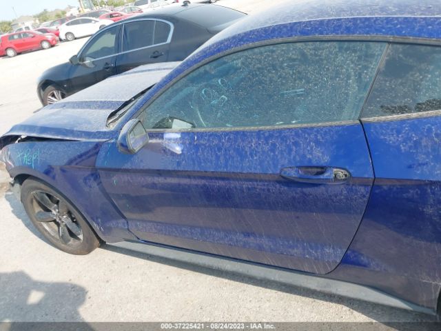 1FA6P8AM7G5261814 Ford Mustang V6