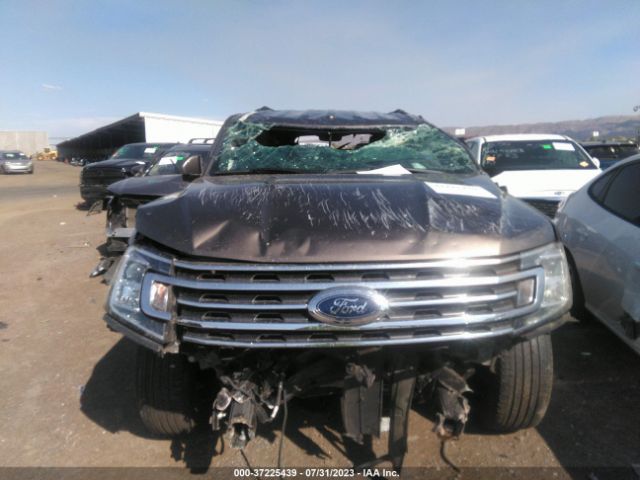1FMJU1JTXKEA77337 Ford Expedition Xlt