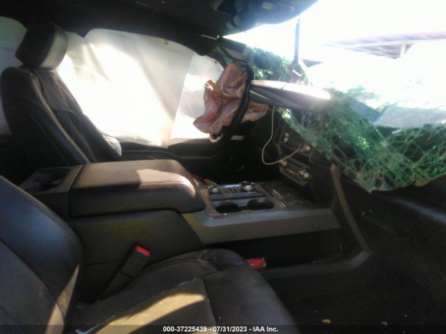 1FMJU1JTXKEA77337 Ford Expedition Xlt