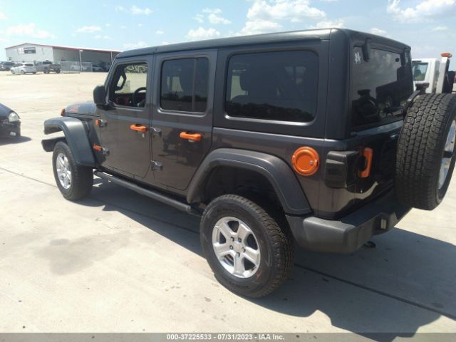 1C4HJXDN8JW210813 Jeep Wrangler Unlimited Sport S