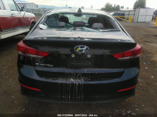 2018 HYUNDAI ELANTRA SEL VIN: 5NPD84LF7JH260322