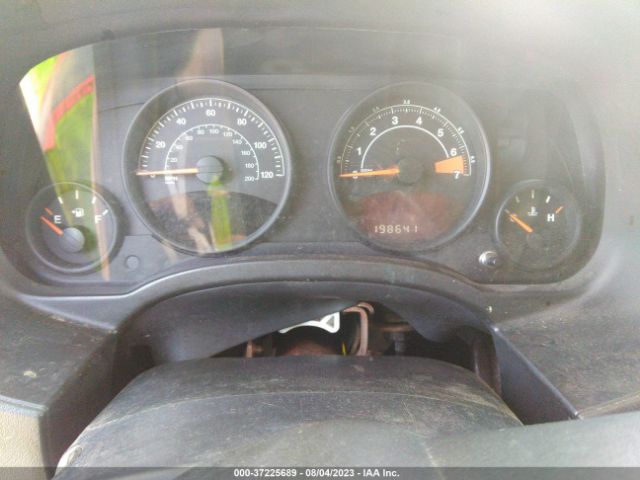 1C4NJPBA5FD226232 Jeep Patriot Sport