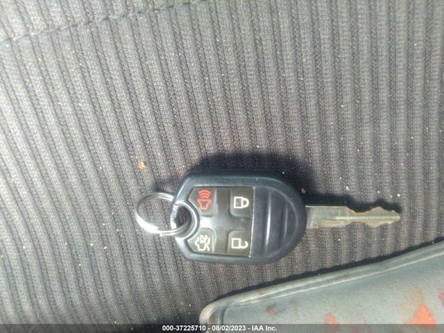 Ford Mustang V6 2014 1ZVBP8AM3E5253566 Image 3