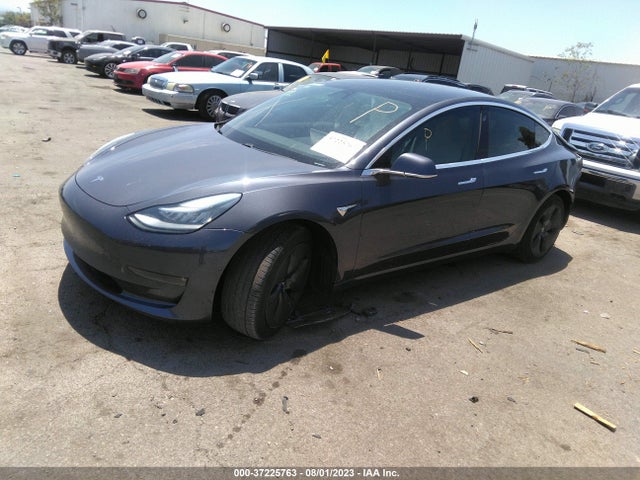 Tesla Model 3 Long Range 2020 5YJ3E1EB0LF639189 Image 2