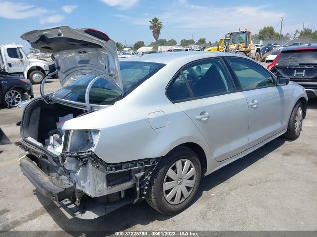 3VW267AJ5GM330292 Volkswagen Jetta Sedan 1.4t S