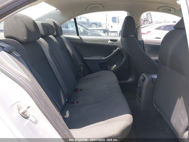 3VW267AJ5GM330292 Volkswagen Jetta Sedan 1.4t S