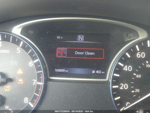 1N4AL3AP2HN318067 Nissan Altima 2.5 Sr