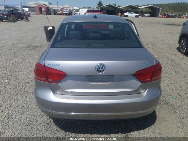1VWCN7A37EC004386 Volkswagen Passat Tdi Sel Premium