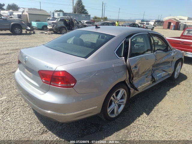 1VWCN7A37EC004386 Volkswagen Passat Tdi Sel Premium