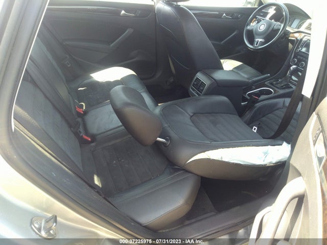 1VWCN7A37EC004386 Volkswagen Passat Tdi Sel Premium