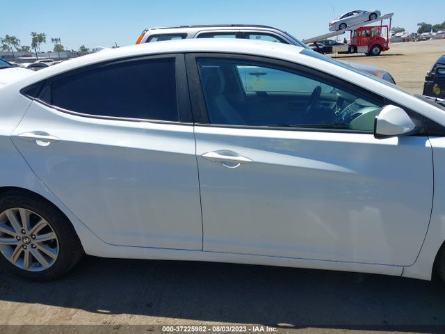Hyundai ELANTRA SE 2016 5NPDH4AEXGH706918 Image 4