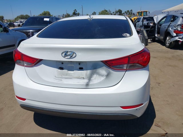 2016 HYUNDAI ELANTRA SE VIN: 5NPDH4AEXGH706918