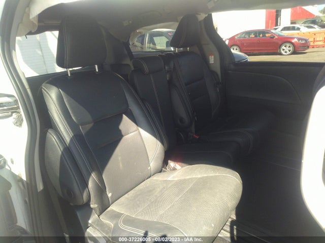Toyota Sienna Se 8 Passenger 2018 5TDXZ3DC2JS942303 Image 8