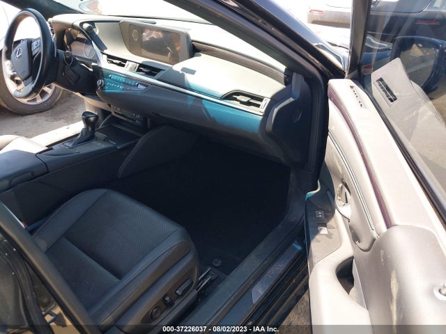 58ADA1C18MU004258 Lexus Es Es 300h