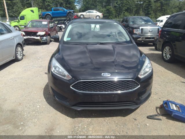 1FADP3K20FL226419 Ford FOCUS SE