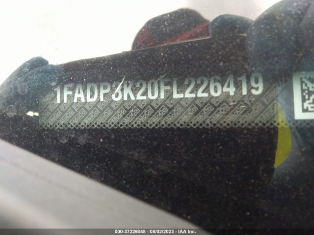 1FADP3K20FL226419 Ford FOCUS SE
