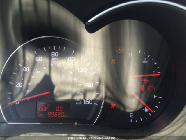 5XYKT3A65EG464892 KIA SORENTO LX